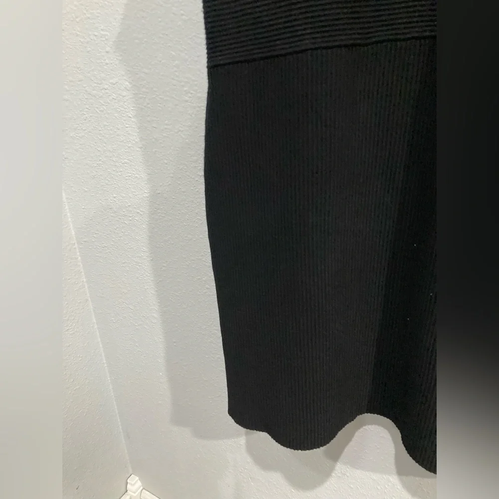 House Of Harlow Black Ribbed Feminine Mini Dress Neutral Contemporary Casual - Picture 2 of 9